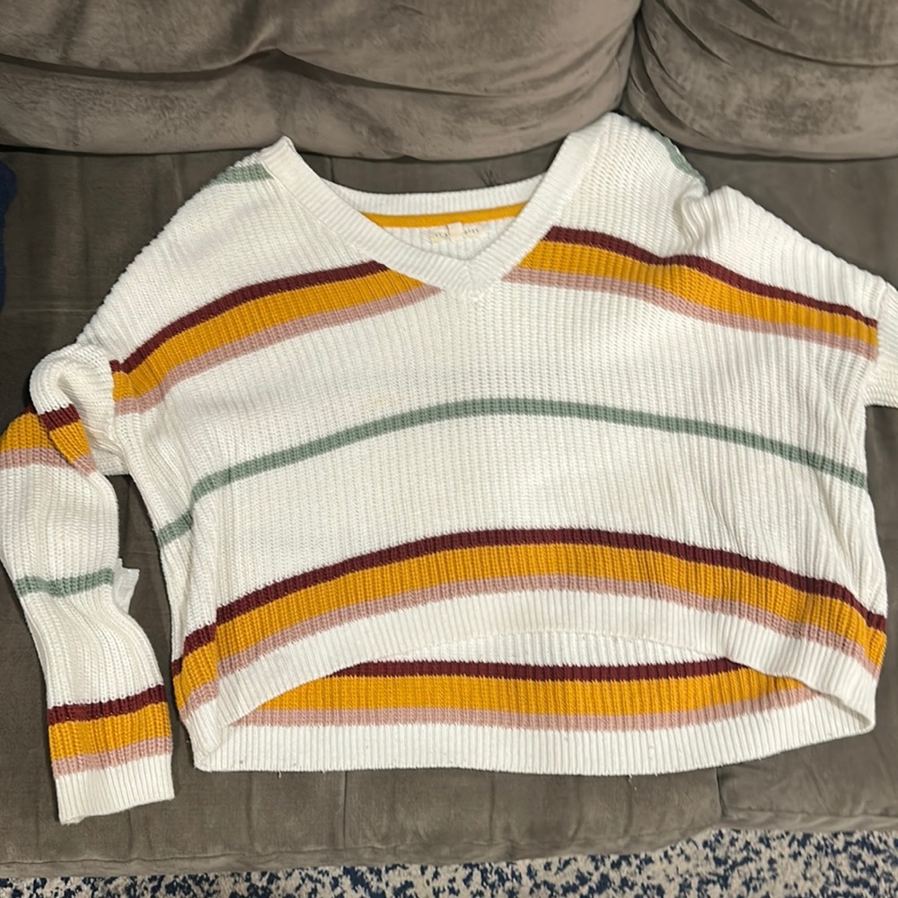 Trendy, oversized sweater from Pacsun, a great fall basic!